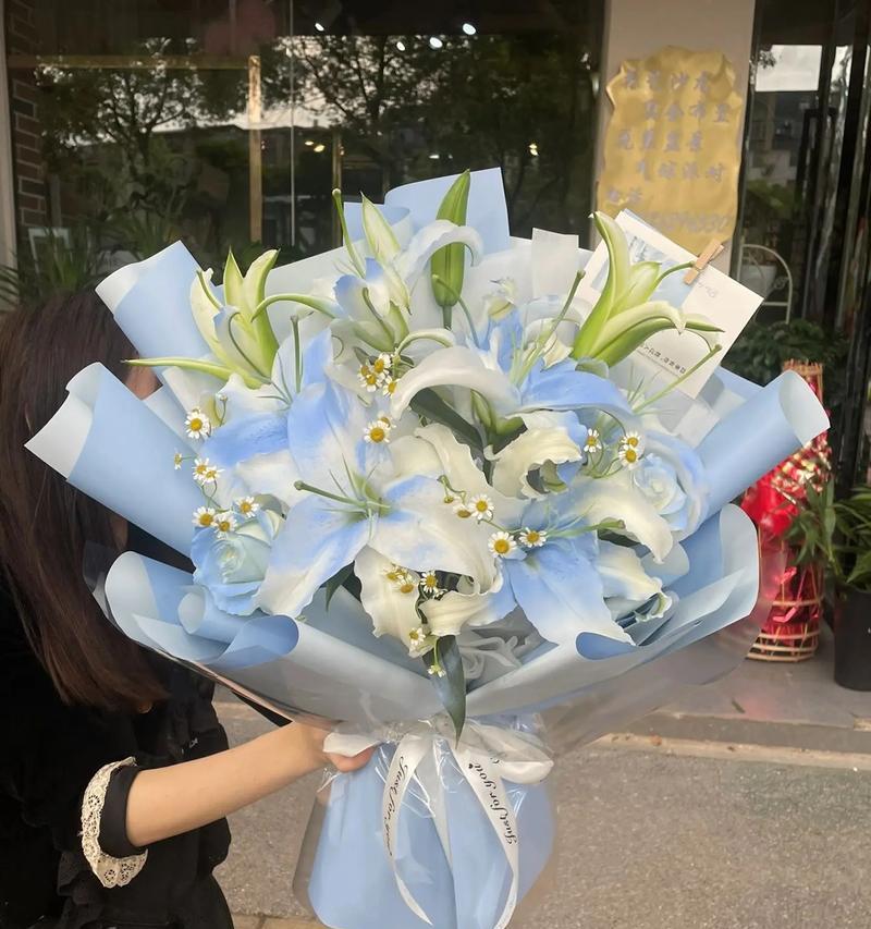 百合花语情侣版是什么？如何用百合表达爱？