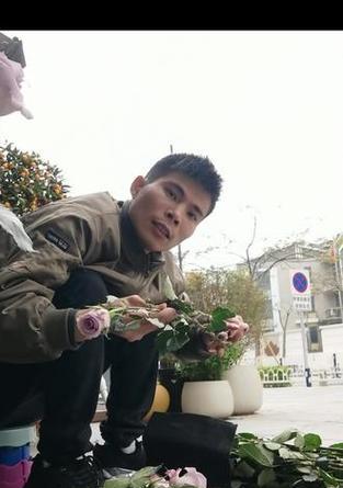 打刺修剪枝叶怎么修剪