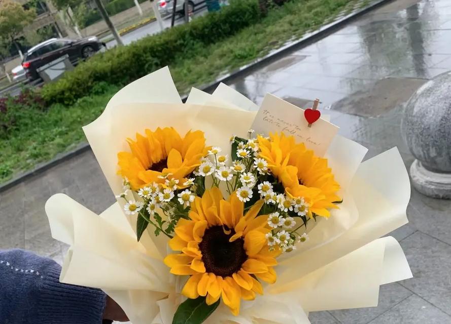 粉丝送花花语是什么？不同数量的花束代表什么含义？