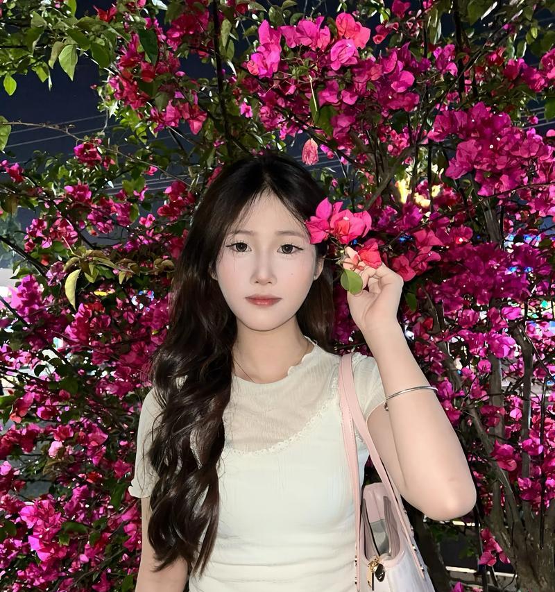 三角梅花语是什么？三角梅的花语有哪些含义？