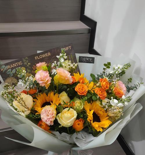 花束组合的含义和象征是什么？花束中不同花的组合代表了什么？