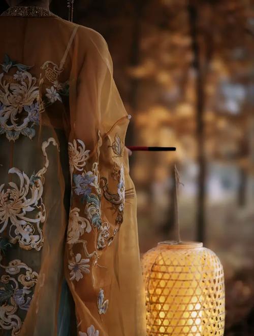 花妖词的寓意是什么？