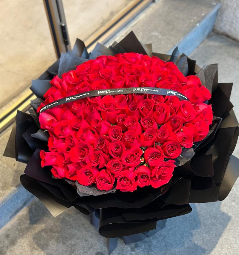 99朵花代表了什么样的情感？