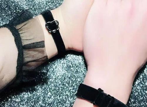 手腕花通常代表什么含义？这种装饰的象征意义有哪些？