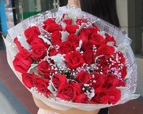39朵玫瑰的花语和象征意义（探寻39朵玫瑰背后的深刻含义）