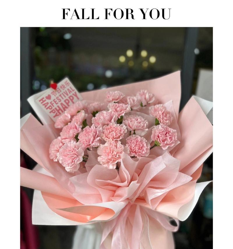 粉色手捧花传递什么信息？粉色手捧花的花语是什么？