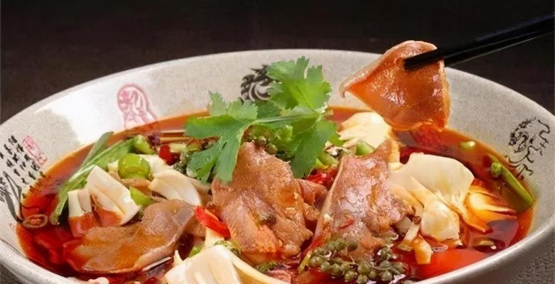 花刀在节日装饰中的含义是什么？