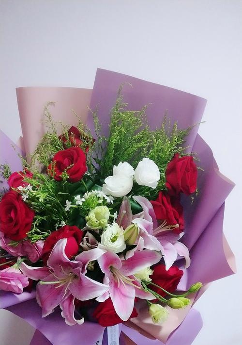 结婚手捧玫瑰花代表什么含义？