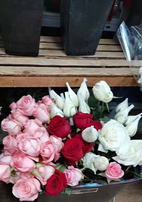 大手捧花送给领导有何深层含义？