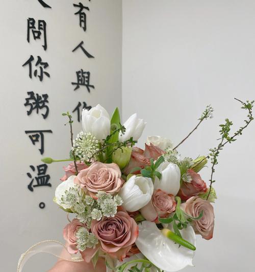 鲜花配兔子手捧花的寓意是什么？如何制作手捧花？