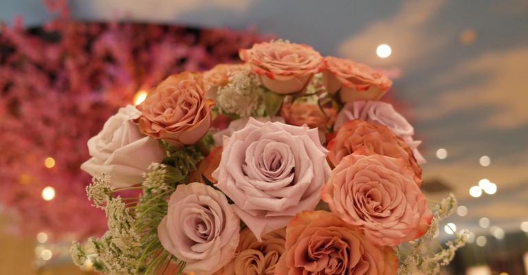 粉色捧花代表什么含义？粉色捧花的寓意是什么？