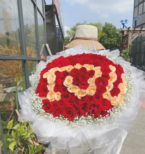 99朵玫瑰花代表什么？红色玫瑰花的含义是什么？