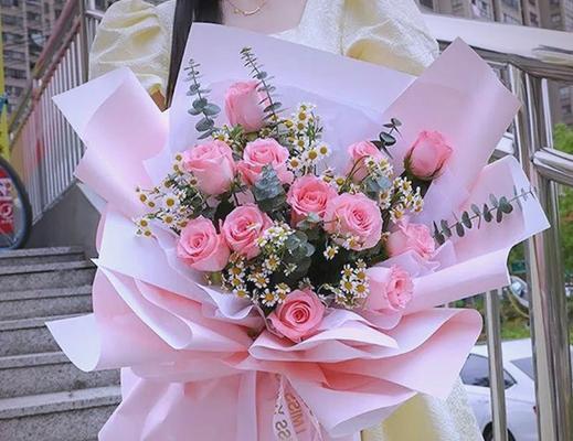 6朵粉色玫瑰花的寓意是什么？粉色玫瑰代表什么？