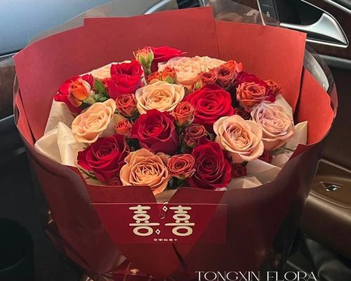 蓝色和橙色手捧花有何特殊含义？