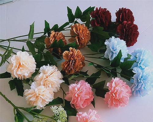 哪些假花象征着长寿和吉祥如意？