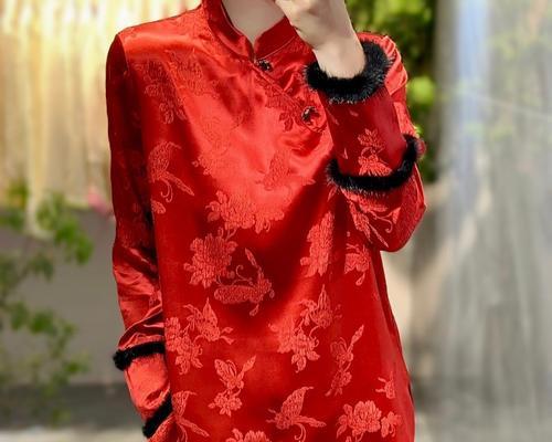 花语畔红色汉服是什么意思？