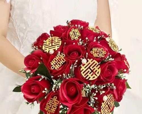 手捧花的象征意义是什么？手捧花在婚礼中的寓意是什么？