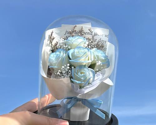 蓝色妖姬永生花代表了什么？它的花语和寓意是什么？