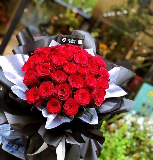 七夕节送多少朵玫瑰花有特殊含义？玫瑰花数量在七夕的寓意是什么？