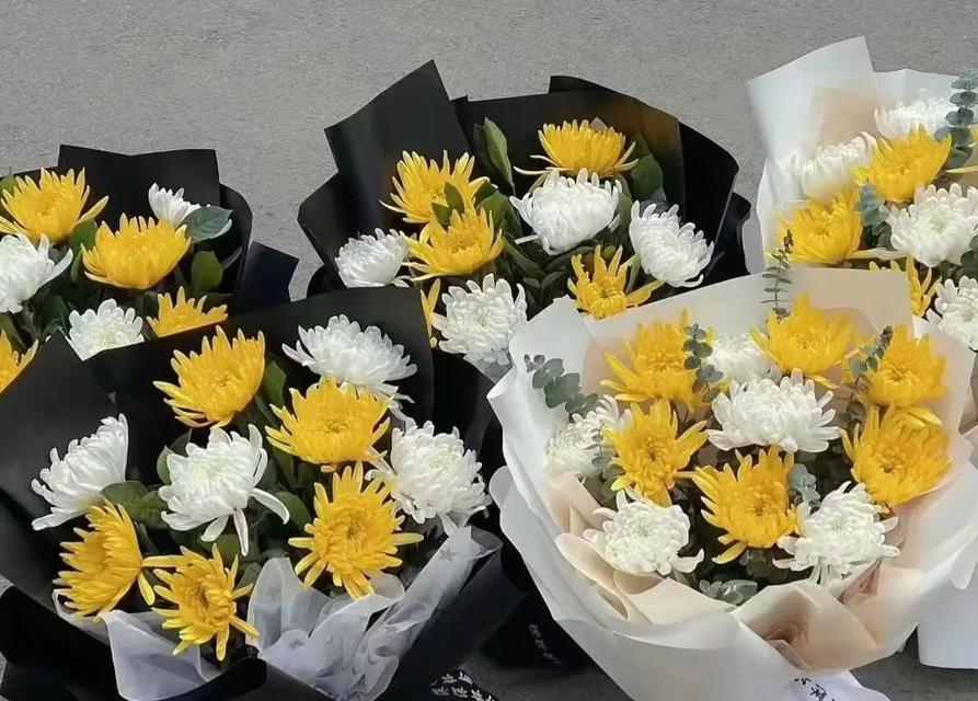 扫墓时用黄色花有什么含义？黄色花在扫墓中的寓意是什么？
