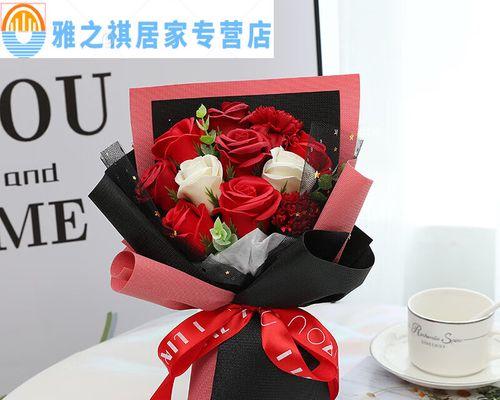 粉色玫瑰和杂花的寓意是什么？粉玫瑰手捧花的寓意有何不同？