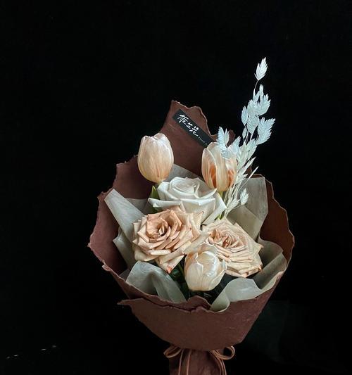 小花束如何表达开心快乐？小花束的寓意是什么？