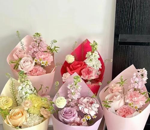 小花束如何表达开心快乐？小花束的寓意是什么？