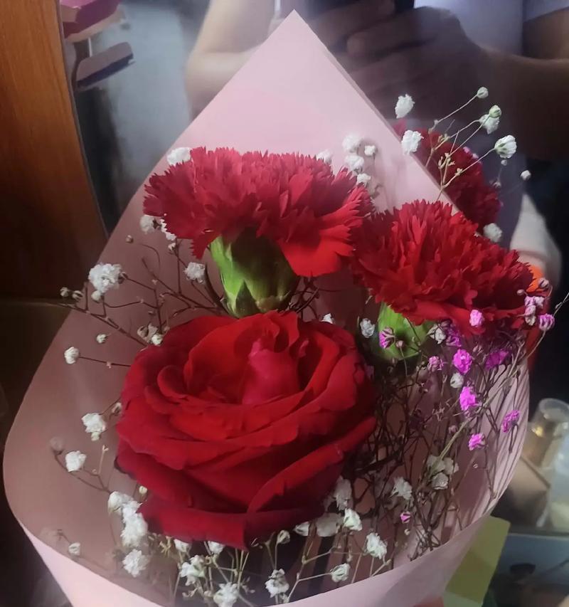 三八节只送一束花的寓意是什么？