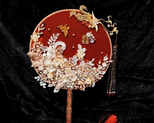 黑色扇子手捧花代表什么？它在特殊场合中传递了哪些信息？