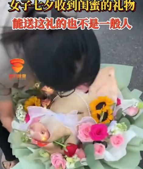奥运冠军收到的手捧花有何特殊含义？