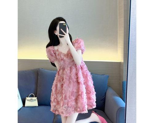 粉色公主裙玫瑰花有何特殊含义？粉色玫瑰花的寓意是什么？