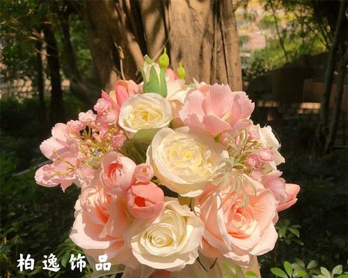 手捧花迎亲的寓意是什么？如何选择迎亲用的花？