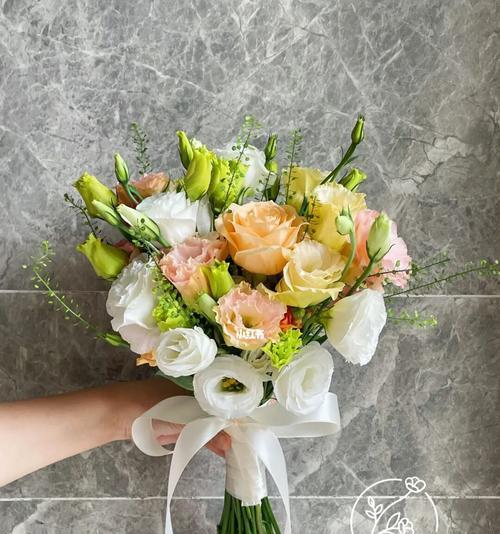 十一朵香槟色花代表什么？香槟色花的含义是什么？