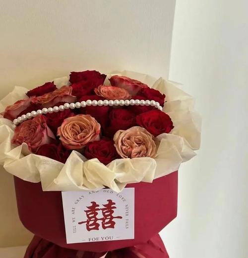 红色玫瑰花数量不同代表什么？每朵玫瑰花的寓意是什么？