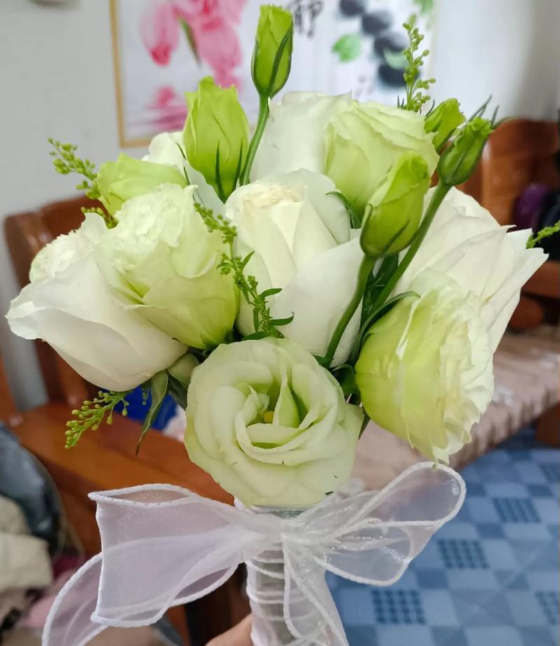 手捧花好运的寓意是什么？幸福手捧花包含哪些花？