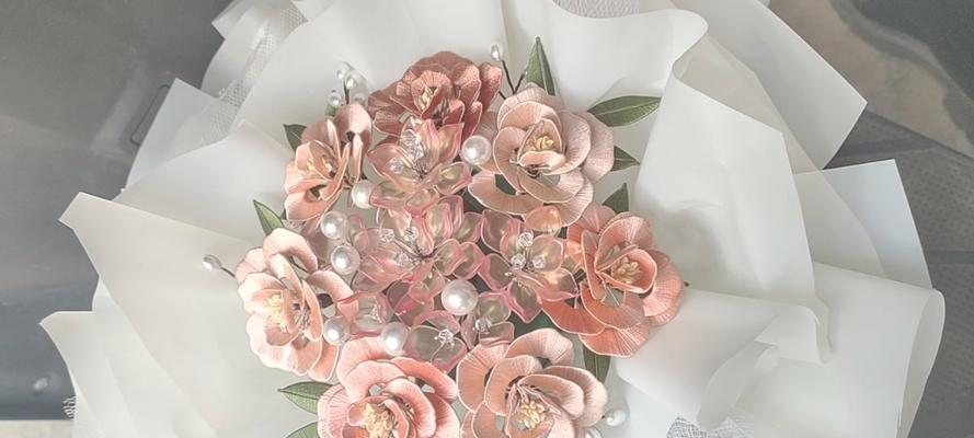 铃兰花缠花手捧花的寓意是什么？