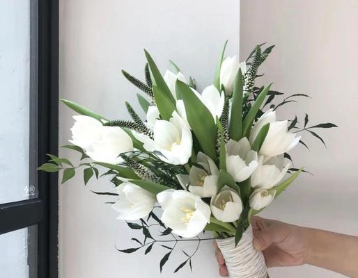 手捧花29朵代表什么？它的花语是什么？