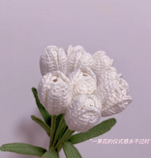 郁金香手捧花代表什么？婚礼上使用有何特殊意义？