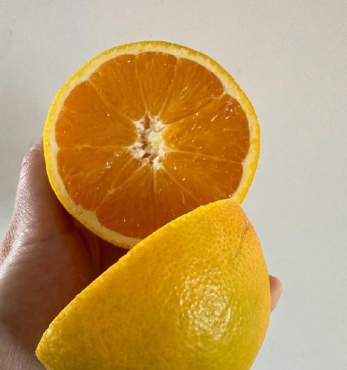 橙子的象征意义(从果实到文化) 橙子的象征意义(从果实到文化)