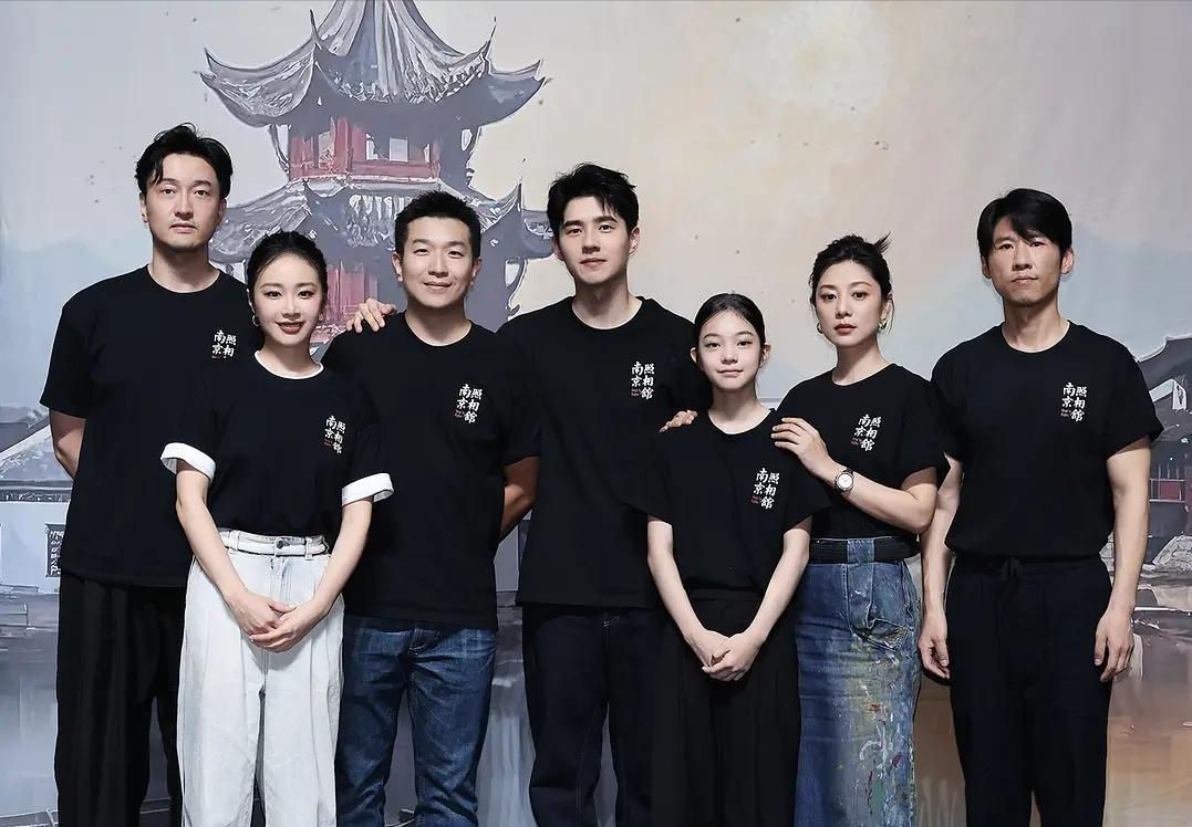成本10亿亏9亿，《蛟龙行动》回炉重造又上映，电影也玩回锅肉？