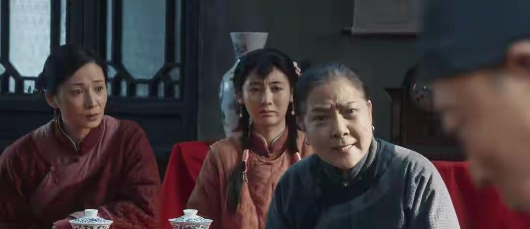《生万物》原著结局：费左氏毒杀宁苏苏，费文典再婚，宁绣绣最狠