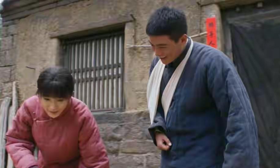 《生万物》原著结局：费左氏毒杀宁苏苏，费文典再婚，宁绣绣最狠