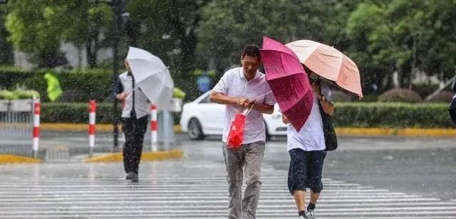 河南天气突变：23日至25日多地阵雨雷阵雨，局部暴雨伴强对流