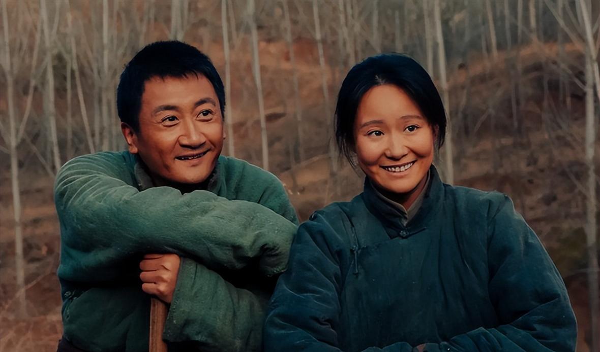 明明同一人，演完《生万物》再演《归队》，她演技太好差点没认出