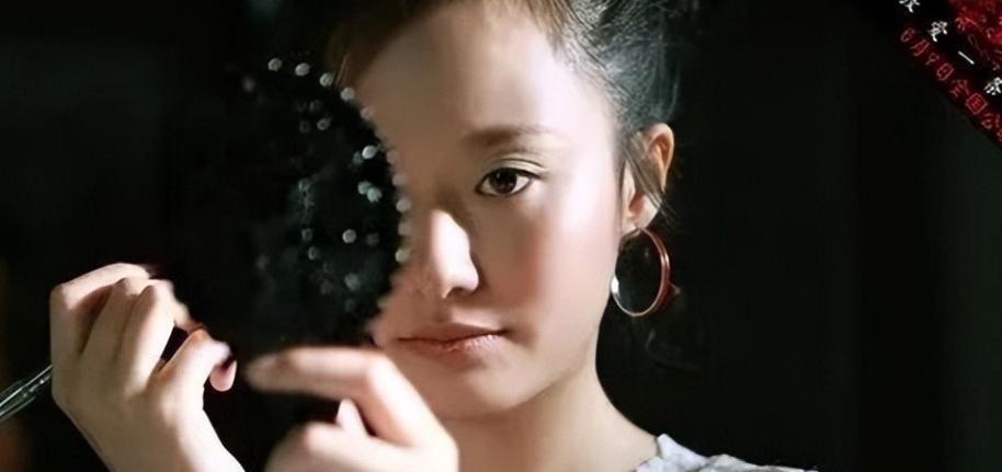 明明同一人，演完《生万物》再演《归队》，她演技太好差点没认出