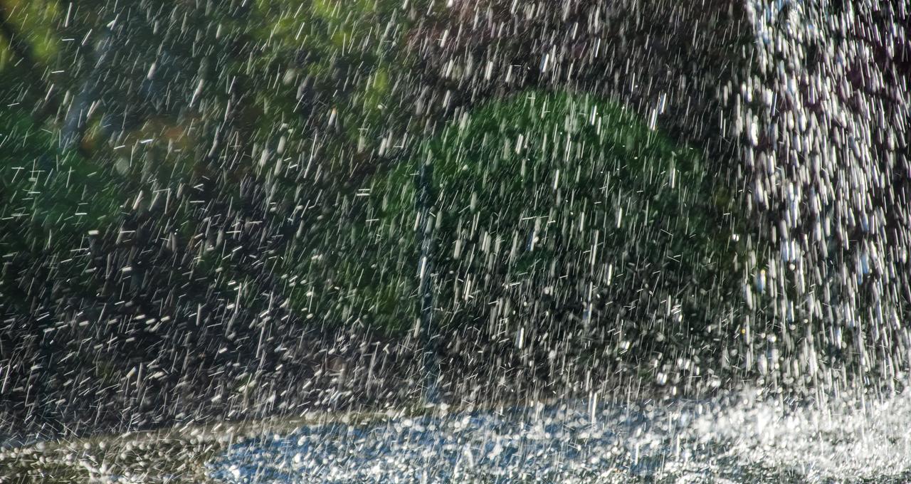 新一轮强降雨中心已定！明天9月2日天气预报，大雨暴雨分布如下