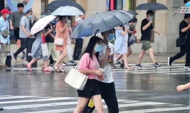 辽宁雨水上线！5日中午到夜间多地中雨局部大雨，还伴雷电+强对流