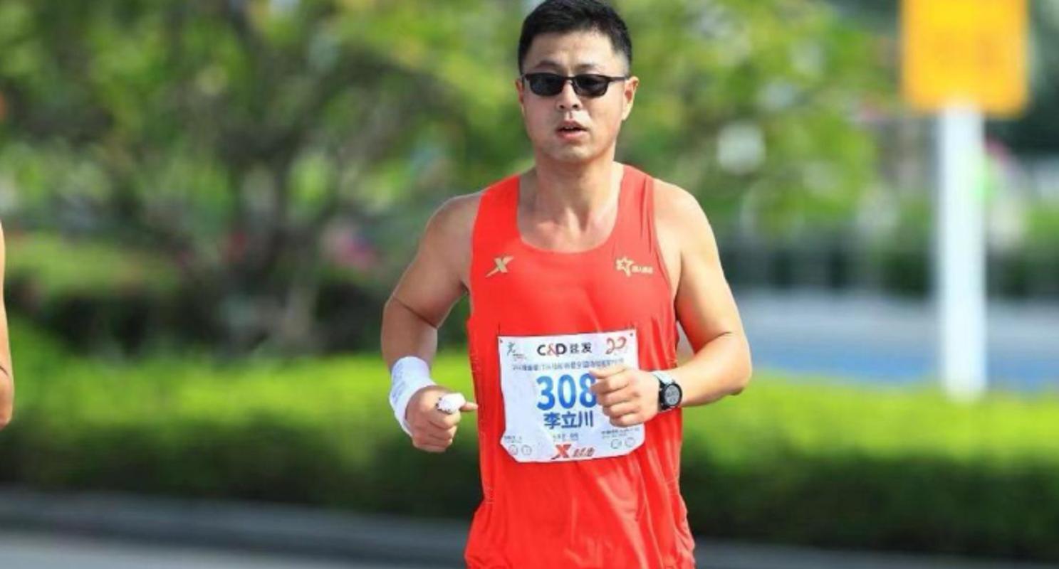 马拉松大神李立川离世！仅46岁跑步10年，死因惋惜，女儿悲痛悼念