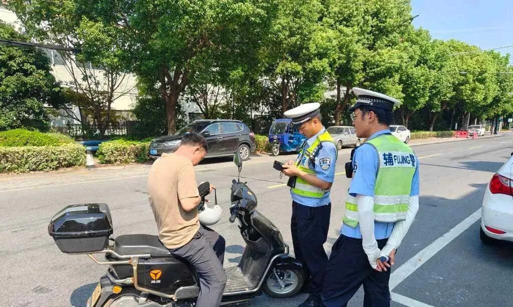 11月1日起，电动车、摩托车、三轮车上路“4必查”新规，车主注意