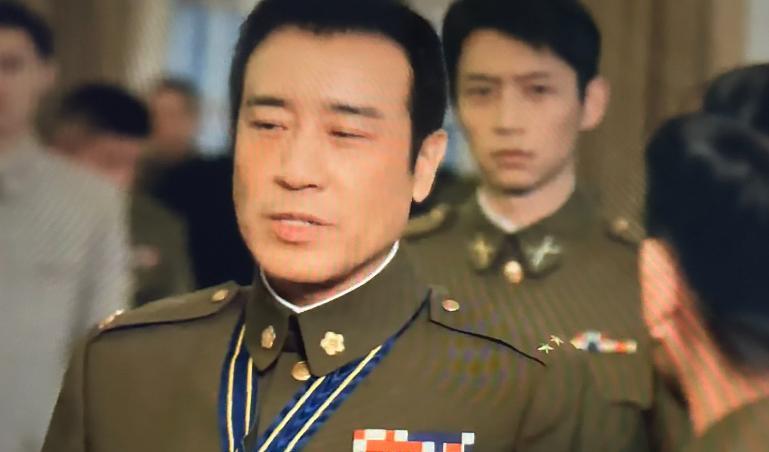 《沉默的荣耀》穿帮镜头频出，看完笑到肚子疼，导演你是认真的吗
